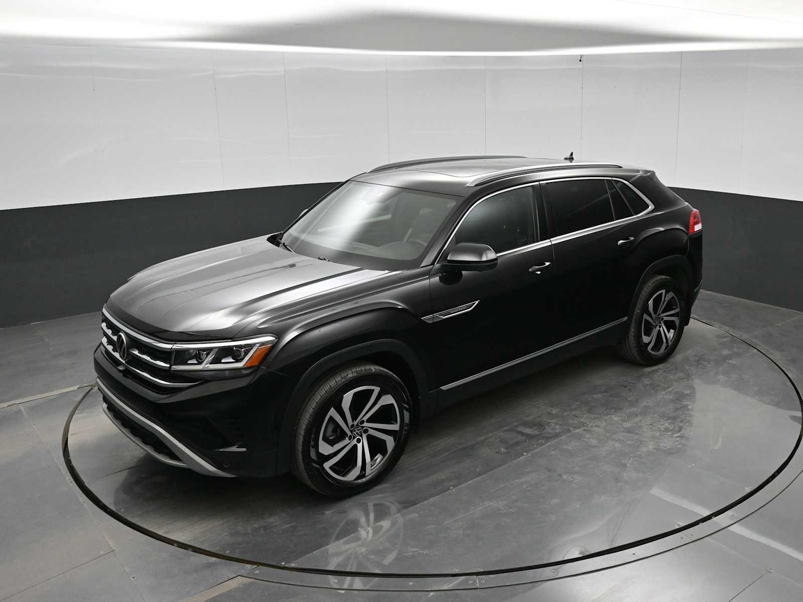 2021 Volkswagen Atlas Cross Sport 3.6L V6 SEL Premium