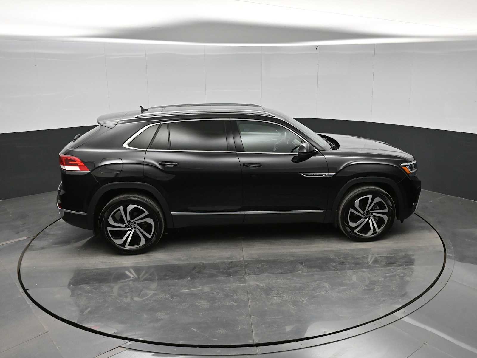 2021 Volkswagen Atlas Cross Sport 3.6L V6 SEL Premium