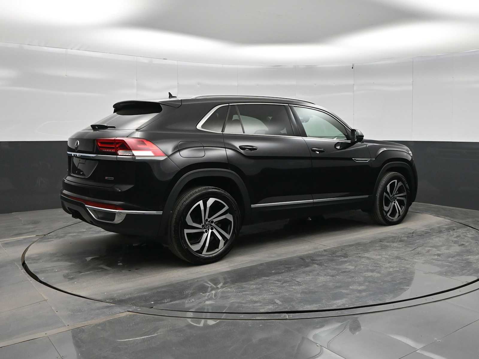 2021 Volkswagen Atlas Cross Sport 3.6L V6 SEL Premium