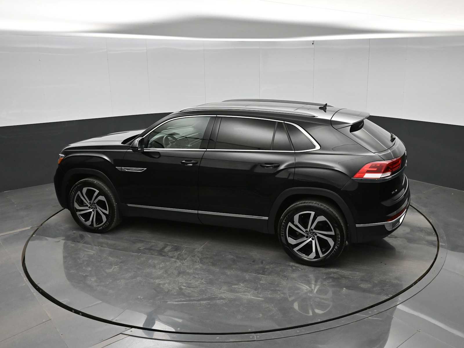 2021 Volkswagen Atlas Cross Sport 3.6L V6 SEL Premium