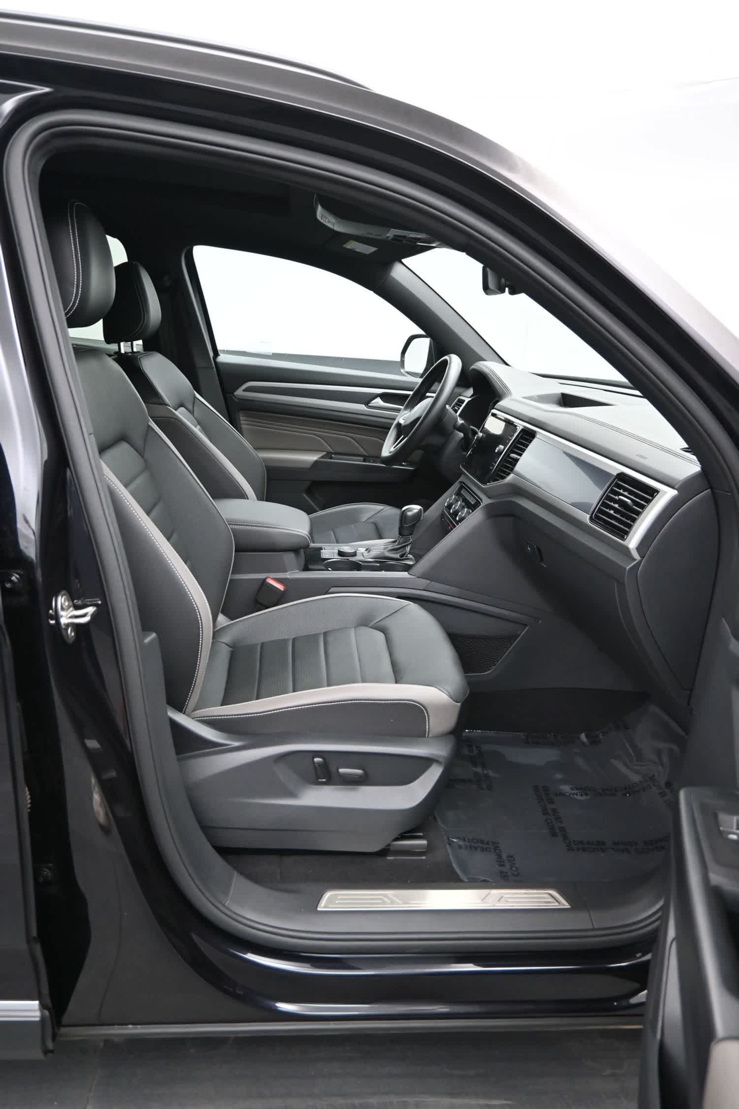2021 Volkswagen Atlas Cross Sport 3.6L V6 SEL Premium