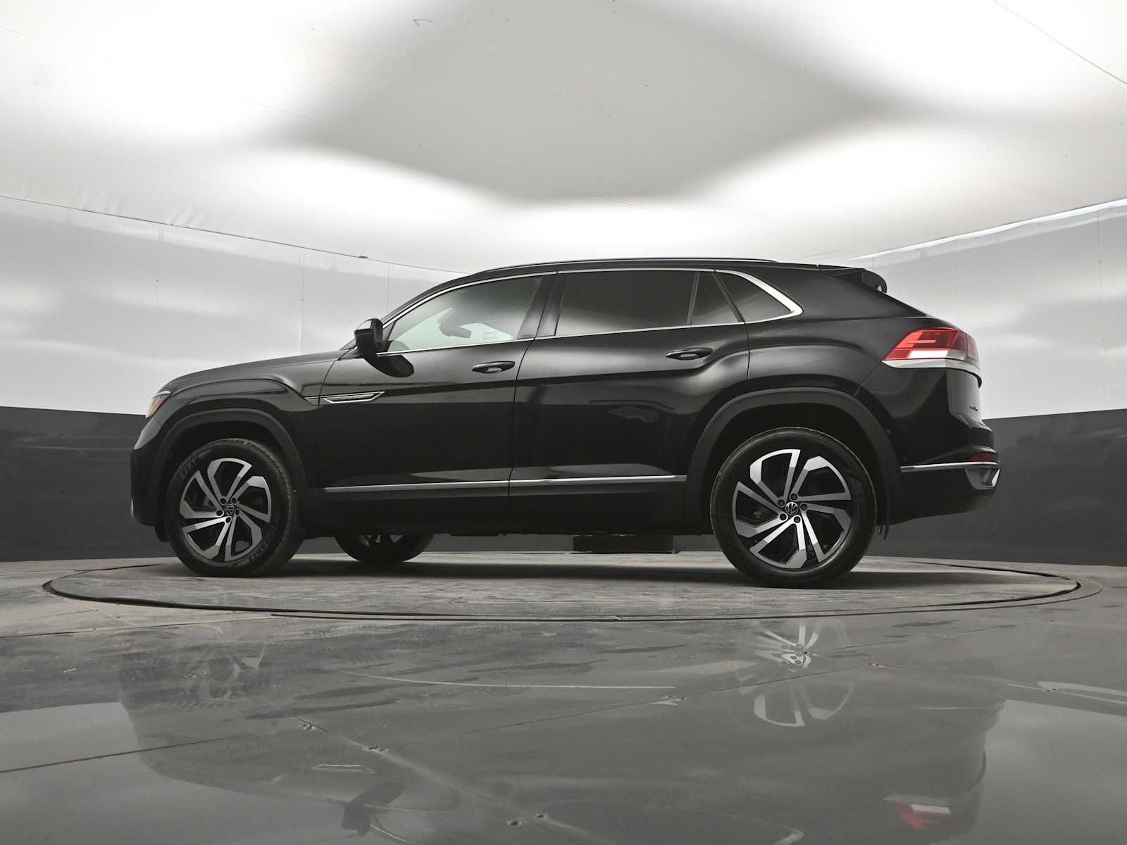 2021 Volkswagen Atlas Cross Sport 3.6L V6 SEL Premium