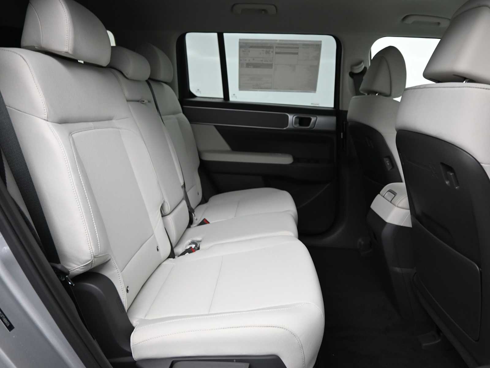2026 Hyundai Santa Fe SE - Photo 12