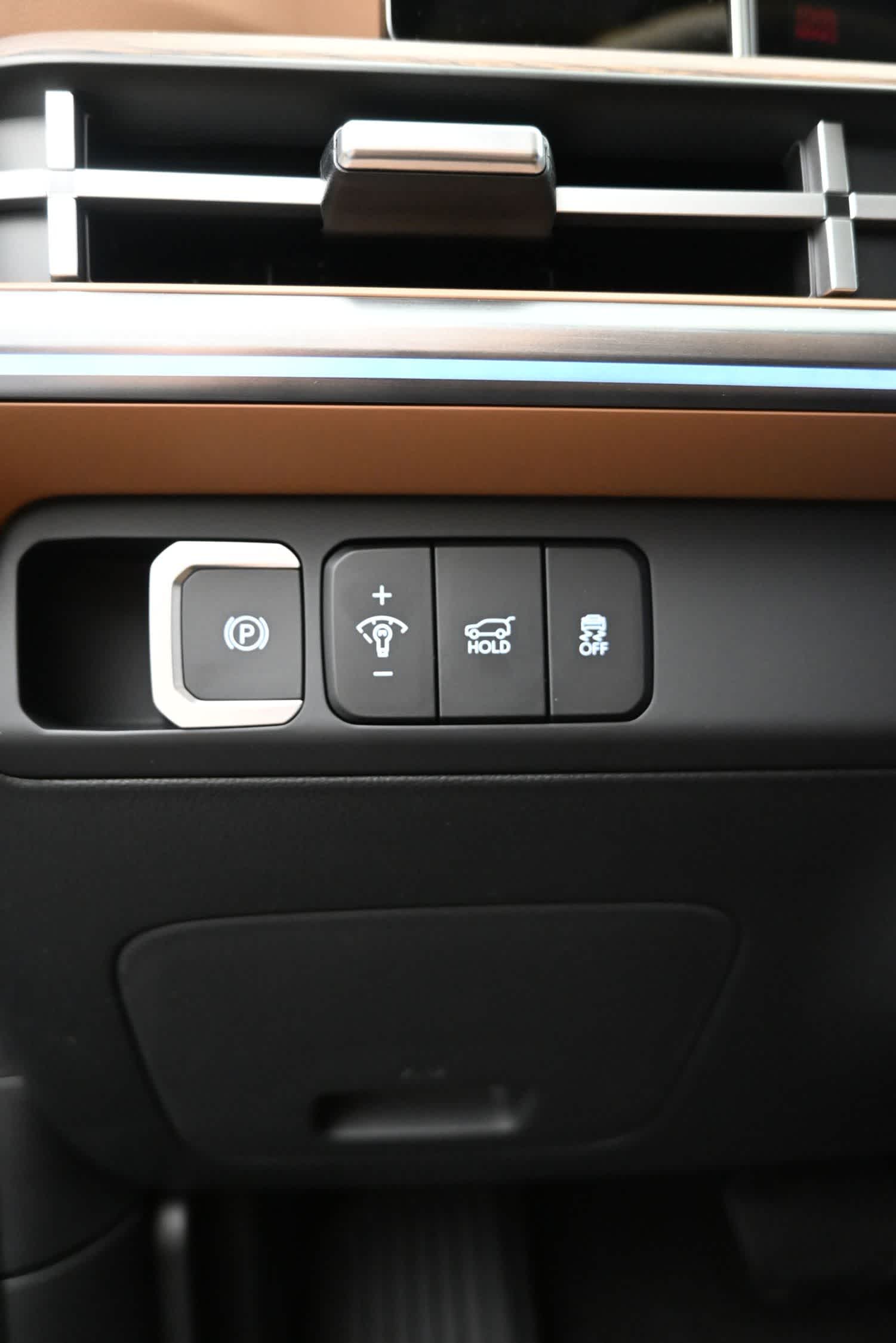 2026 Hyundai Santa Fe Hybrid Limited 7 Passenger