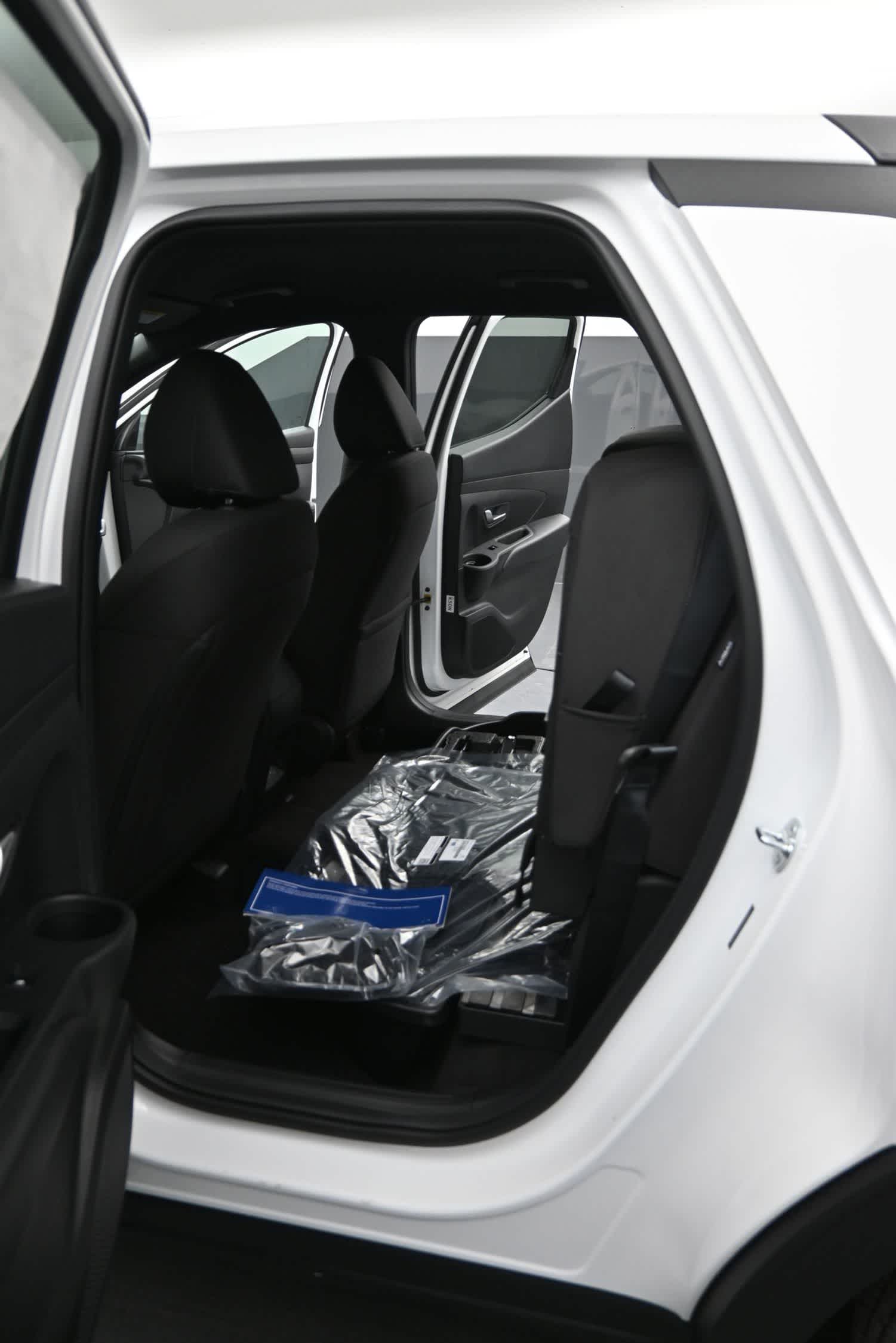 2026 Hyundai Santa Cruz SE