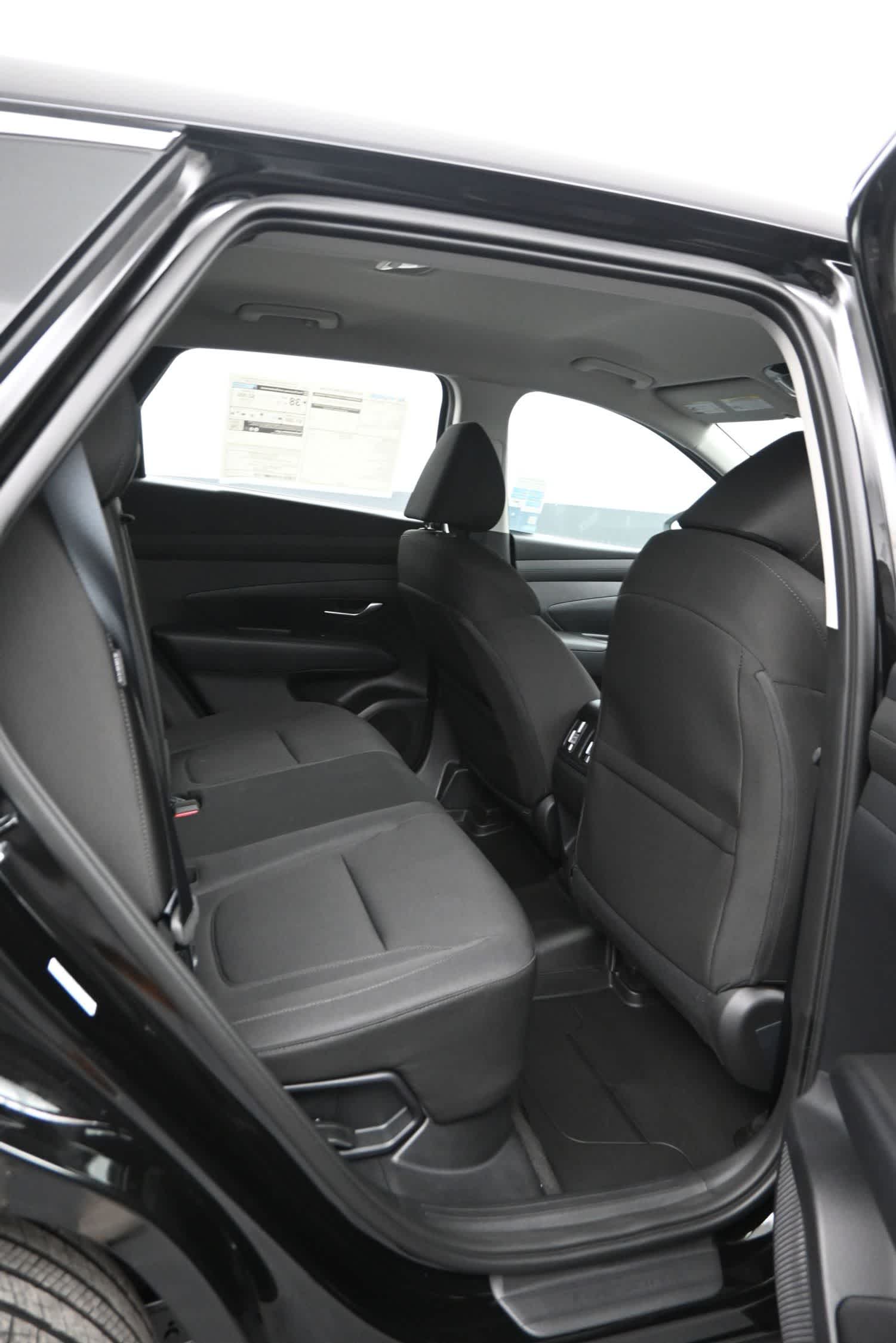 2026 Hyundai Tucson Hybrid SE