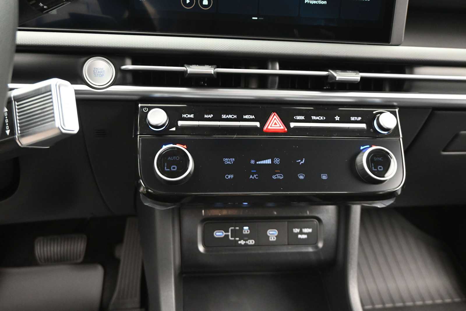 2026 Hyundai Tucson Hybrid SE