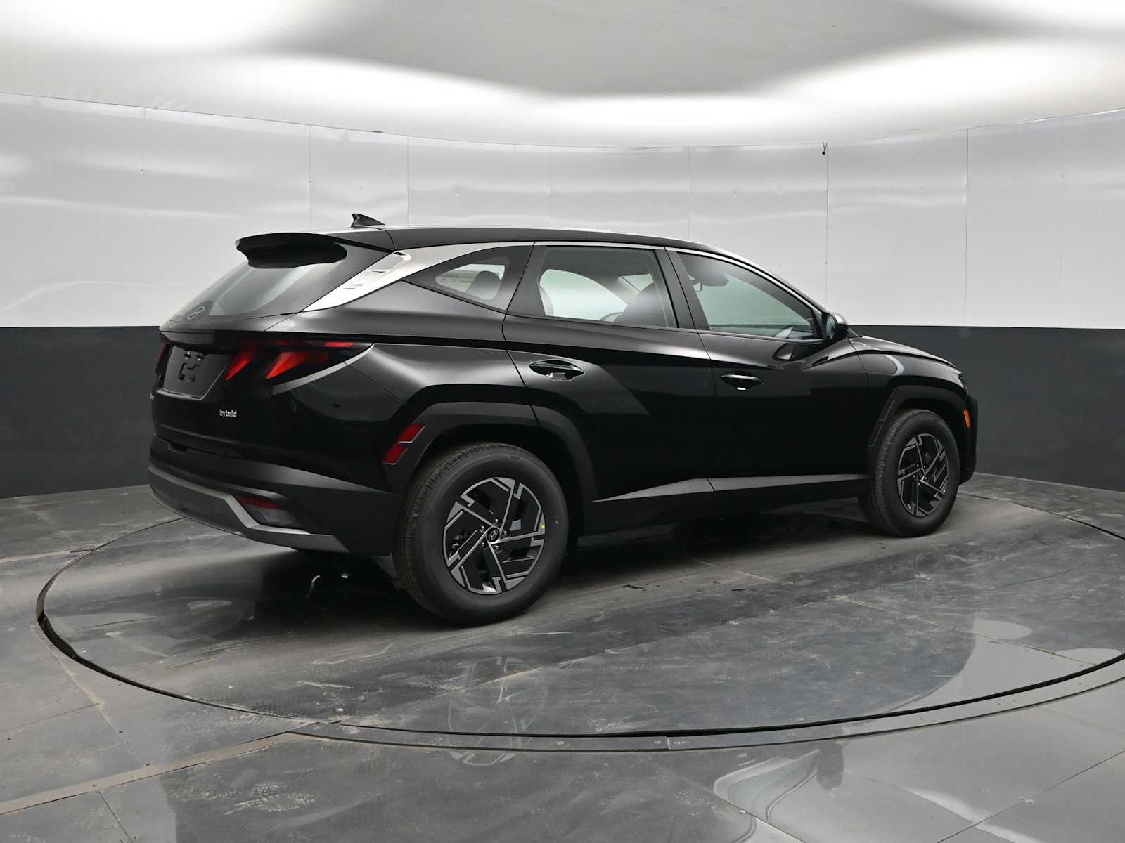 2026 Hyundai Tucson Hybrid SE