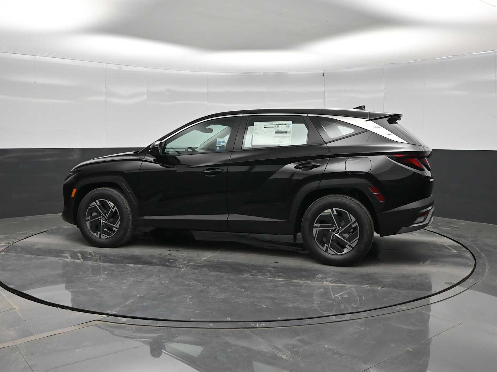2026 Hyundai Tucson Hybrid SE