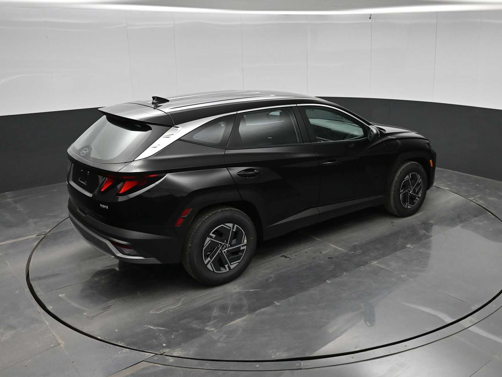 2026 Hyundai Tucson Hybrid SE
