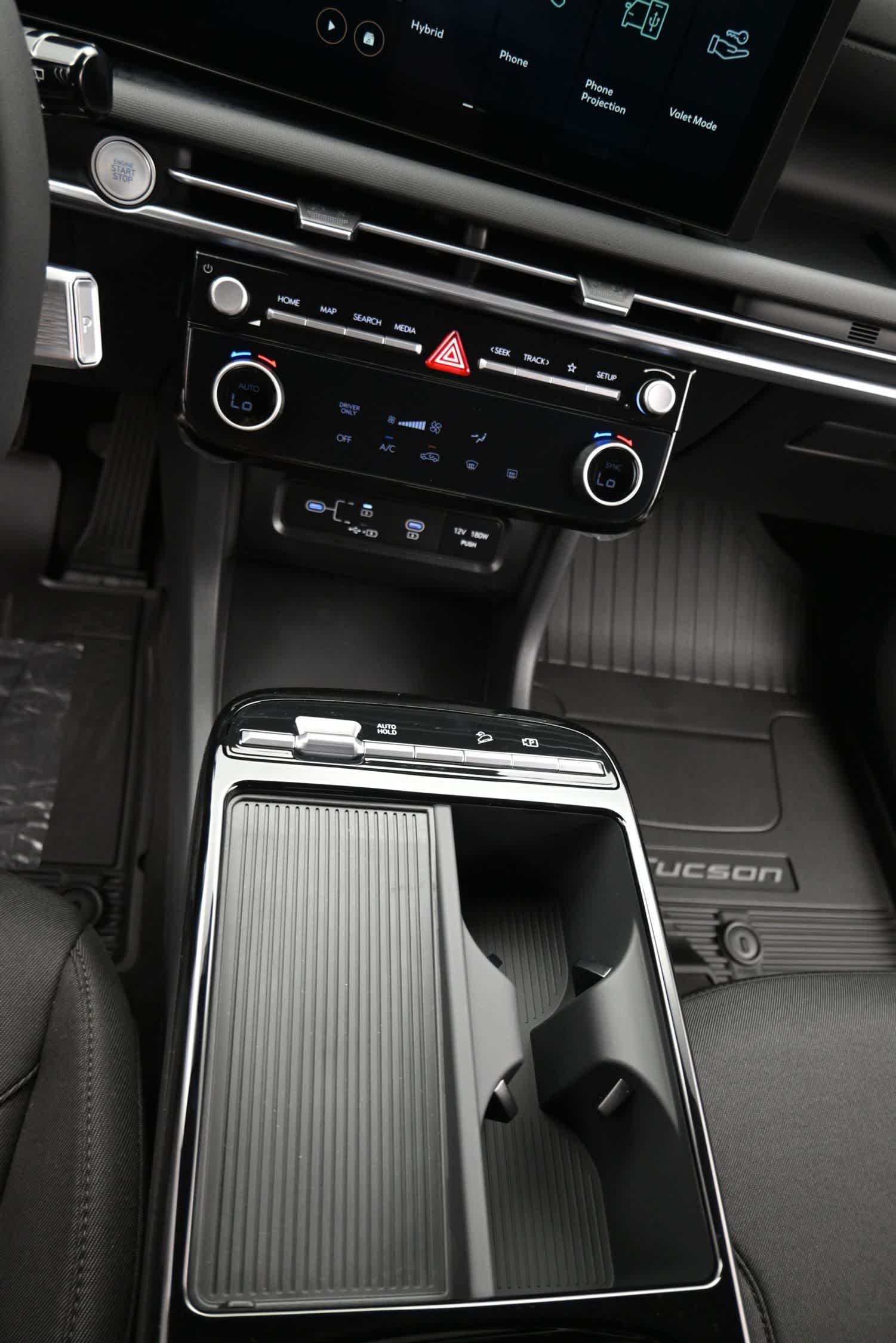 2026 Hyundai Tucson Hybrid SE