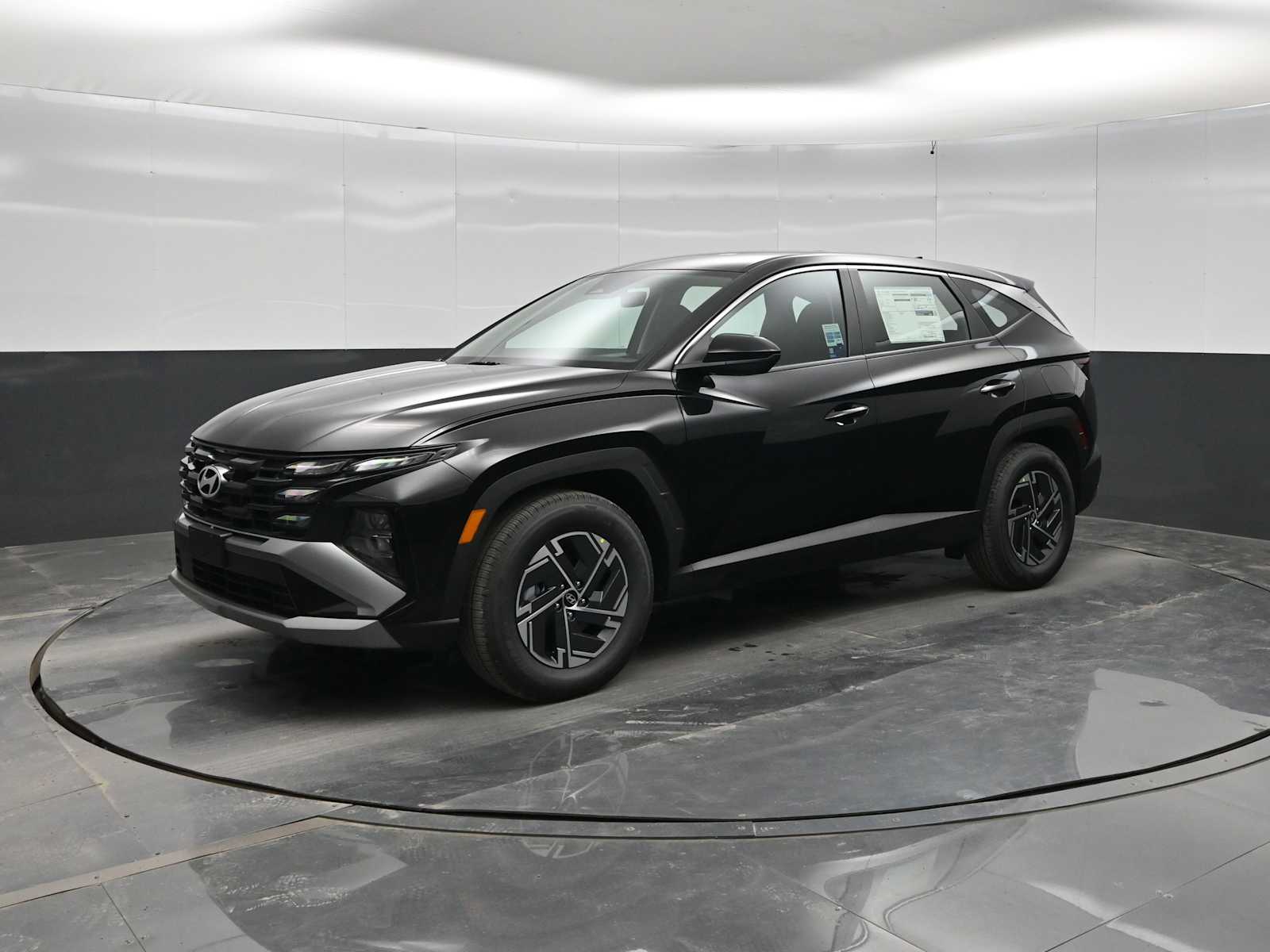 2026 Hyundai Tucson Hybrid SE