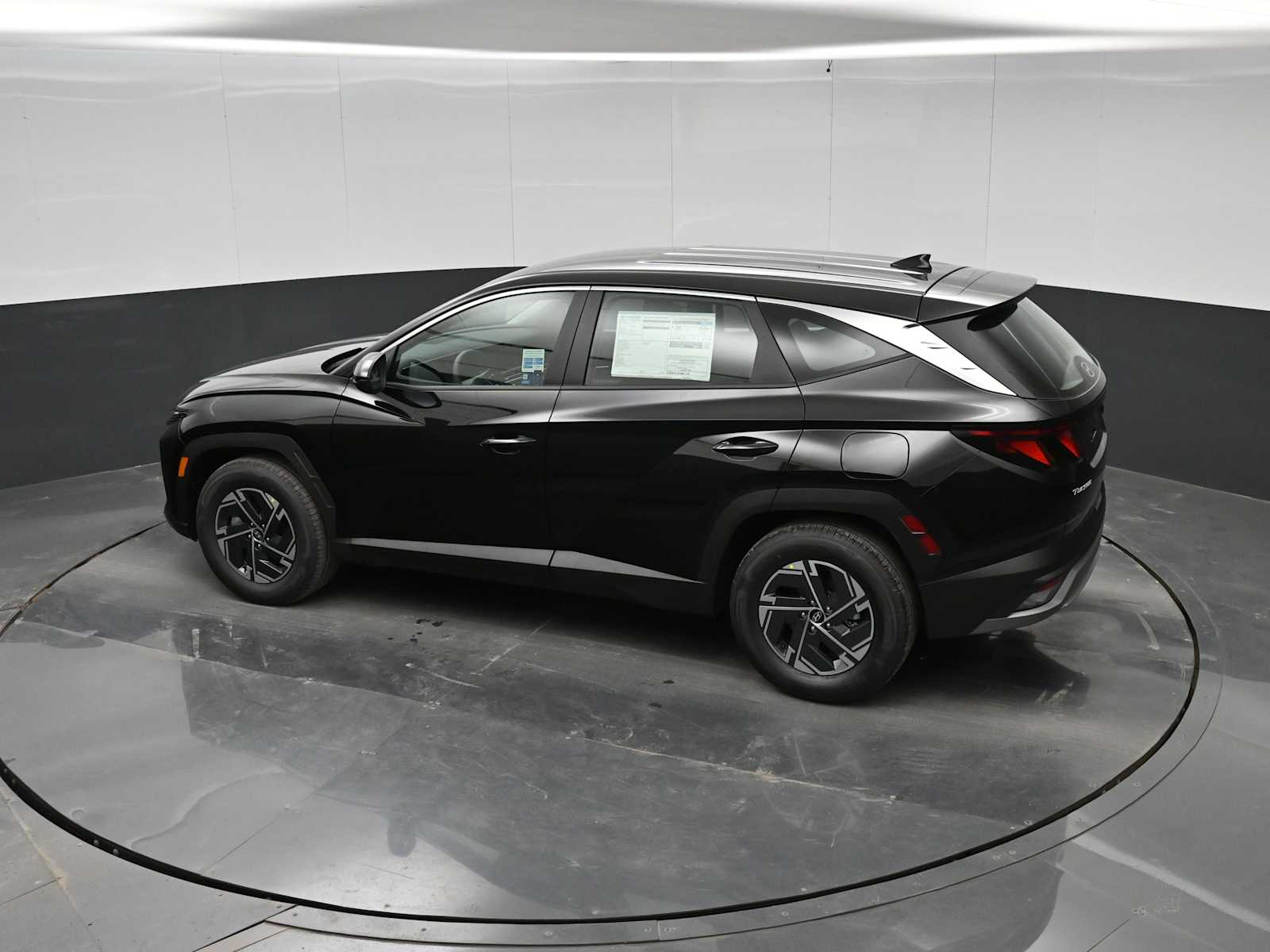 2026 Hyundai Tucson Hybrid SE