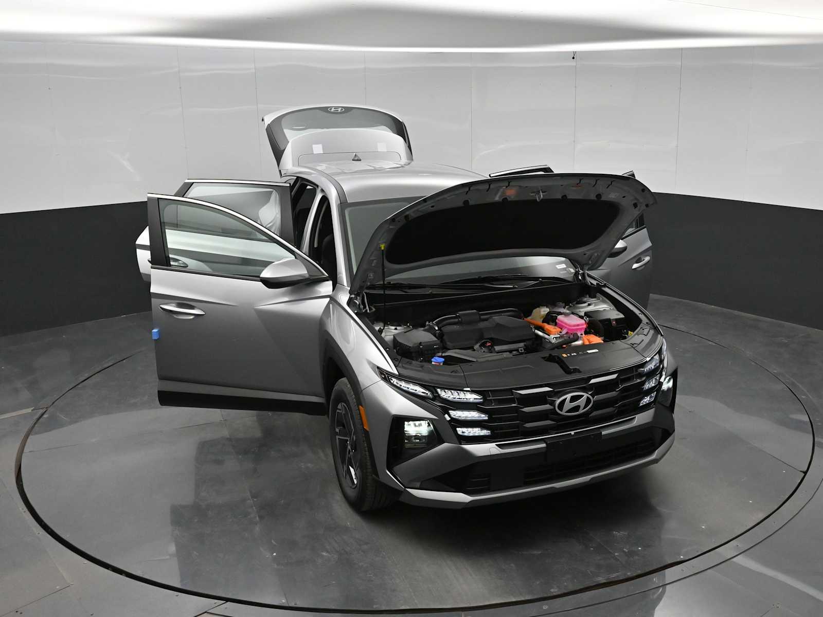 2026 Hyundai Tucson Hybrid Blue SE