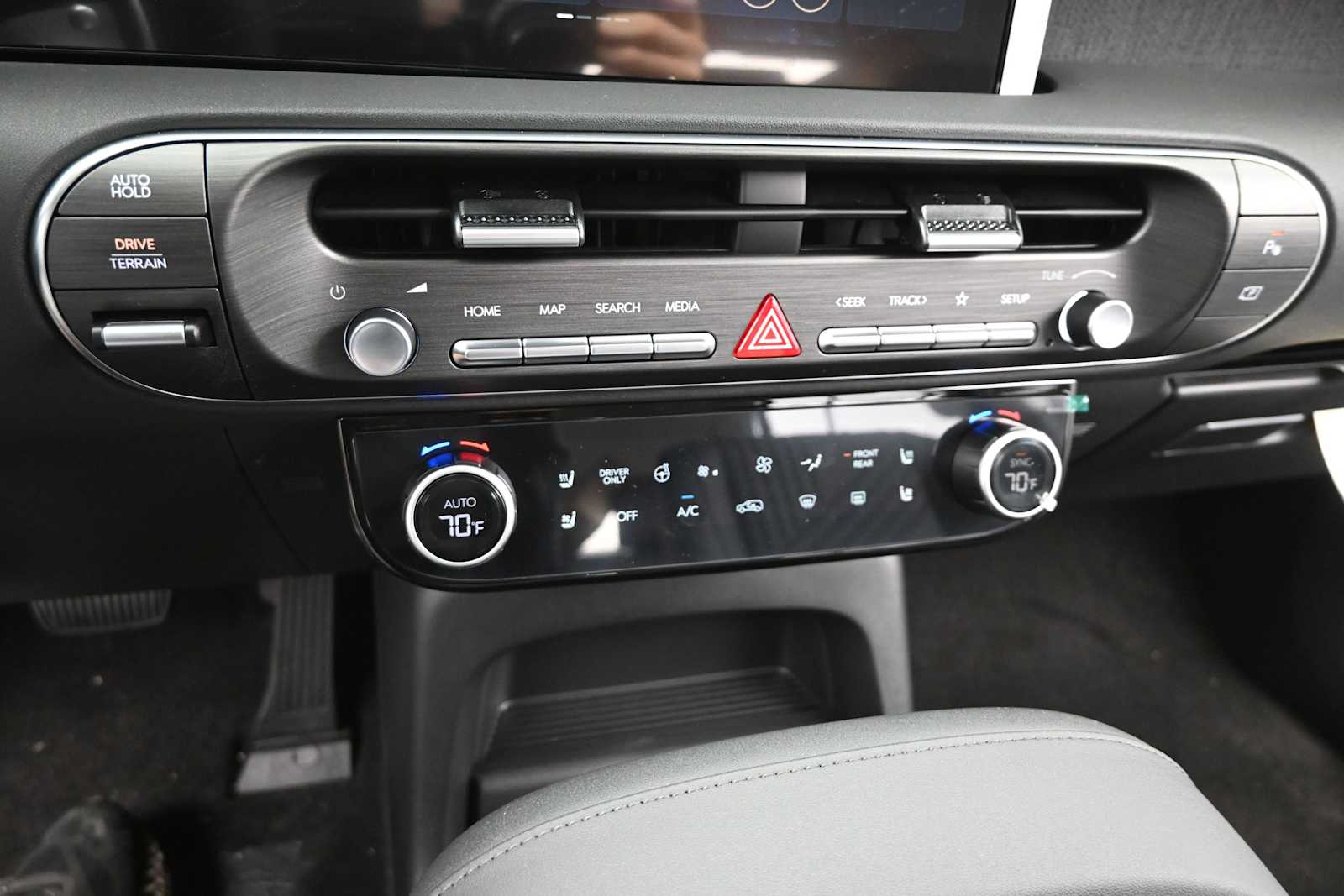 2026 Hyundai Palisade HEV SEL Premium 8P