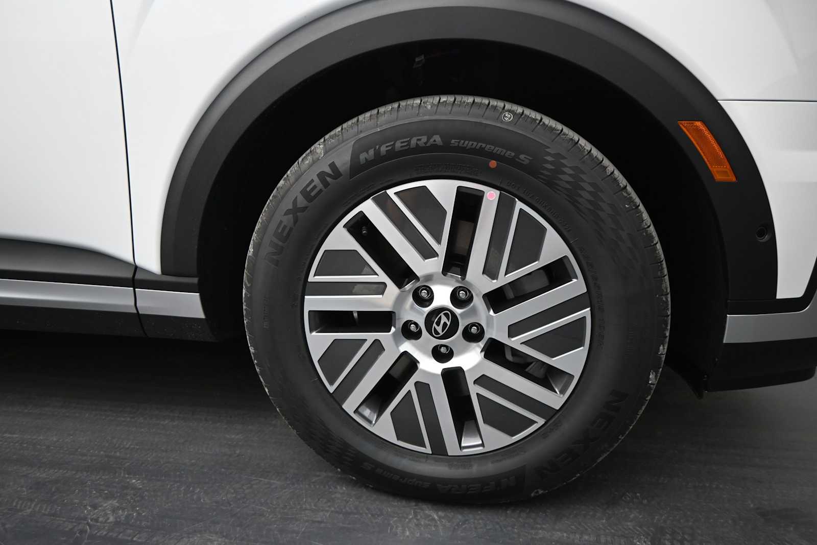 2027 Hyundai Palisade Hybrid SEL Premium 8P