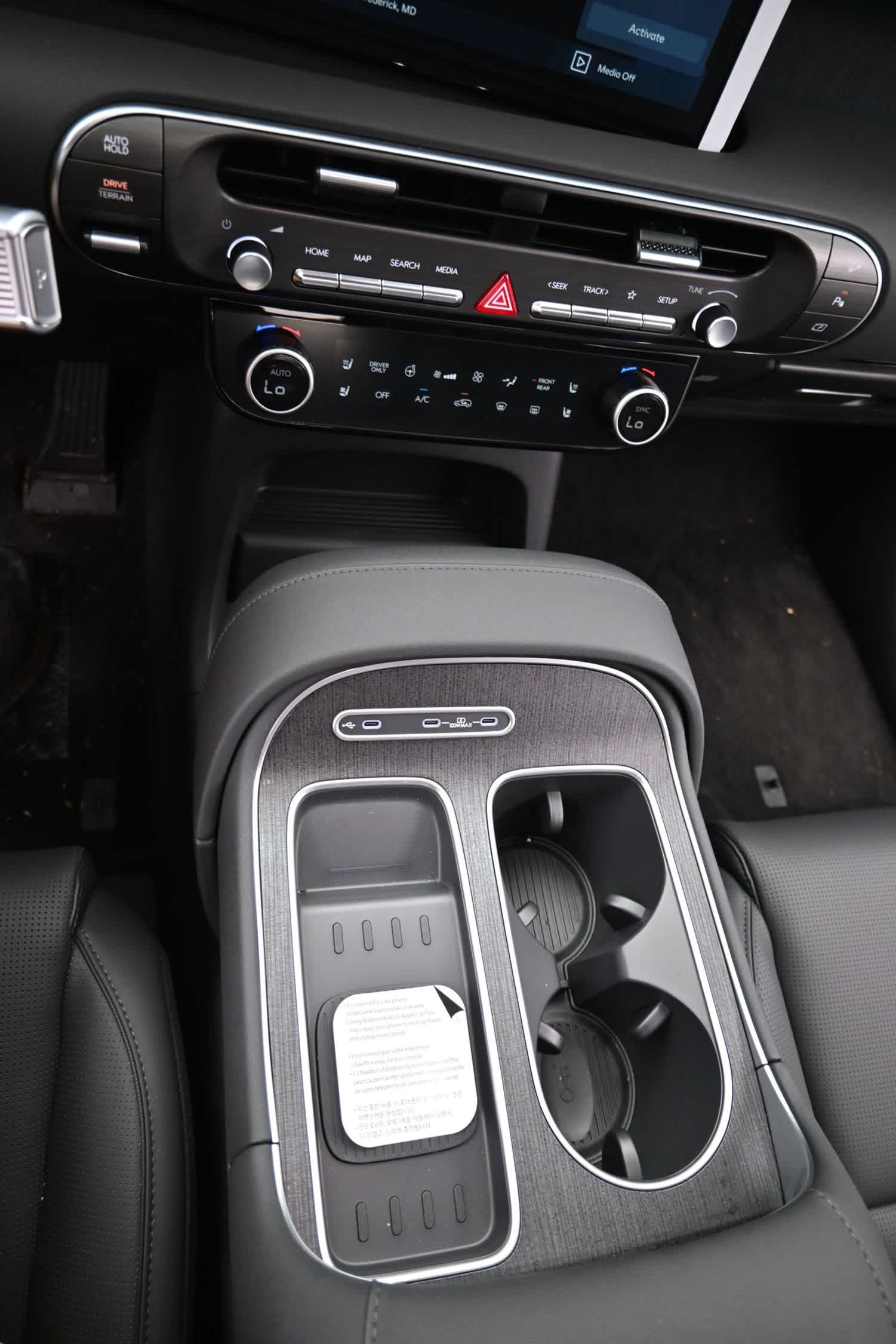 2026 Hyundai Palisade HEV SEL Premium 8P
