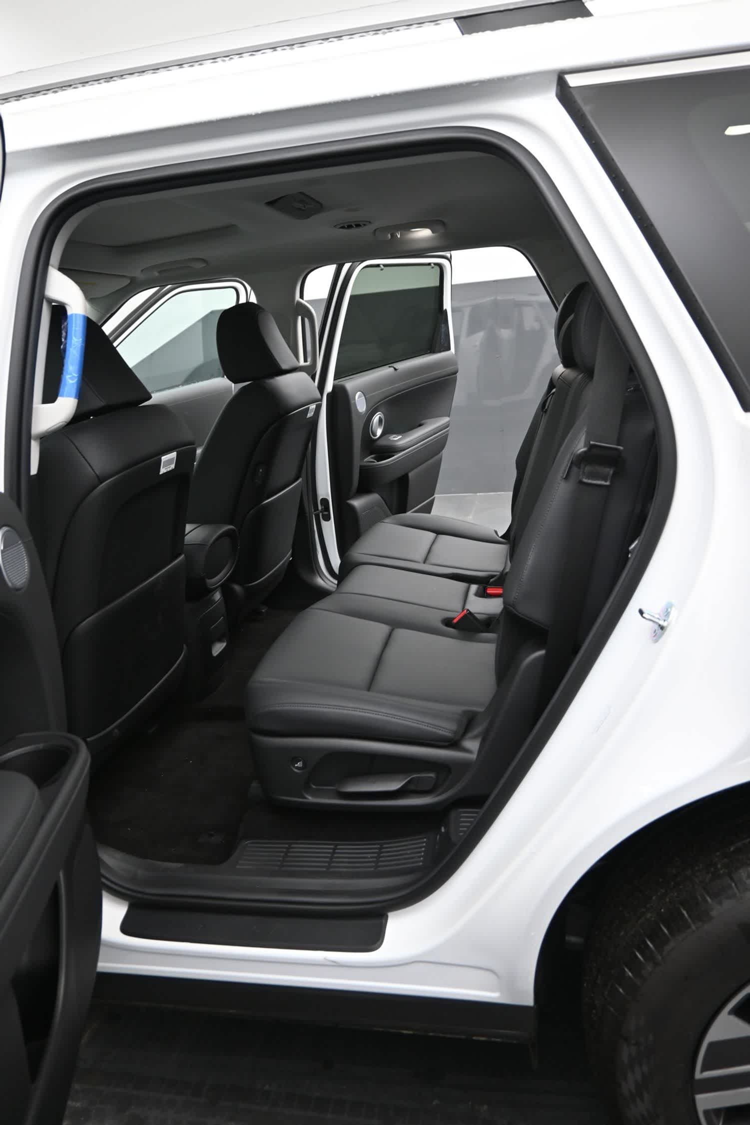 2026 Hyundai Palisade HEV SEL Premium 8P