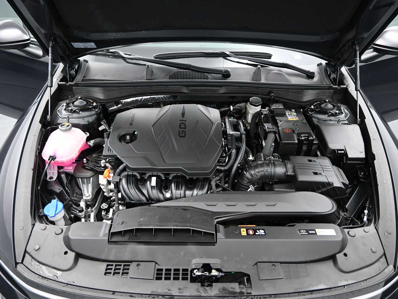 2025 Hyundai Sonata SE