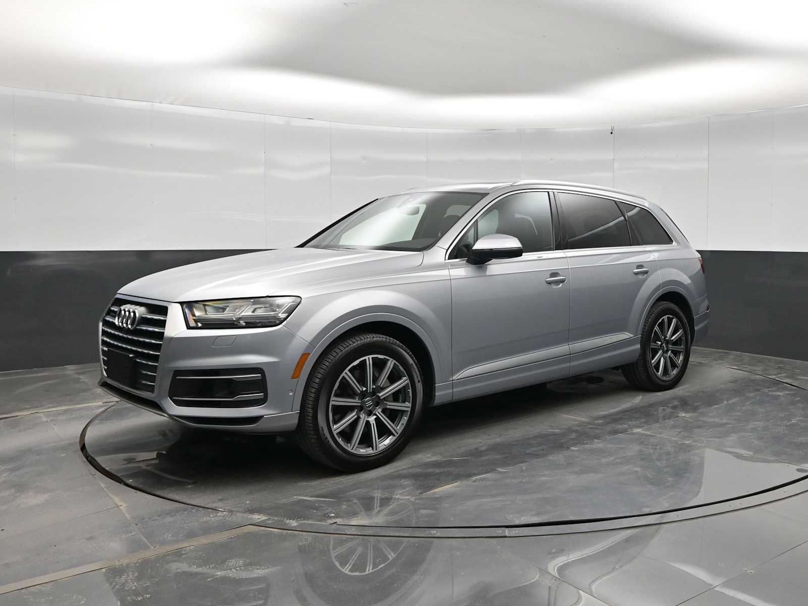 2019 Audi Q7 55 Premium