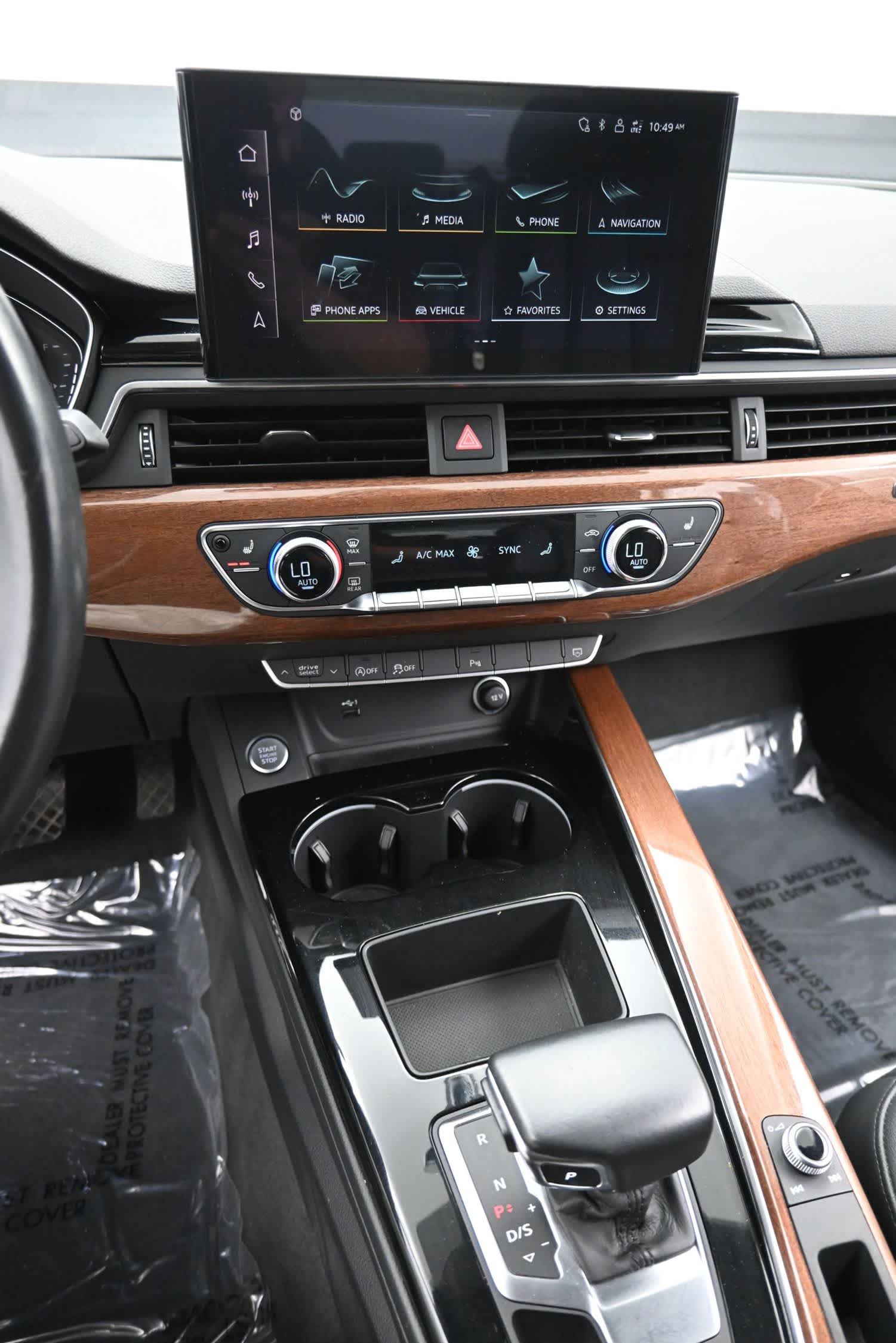 2021 Audi A4 Premium 40 TFSI quattro S tronic