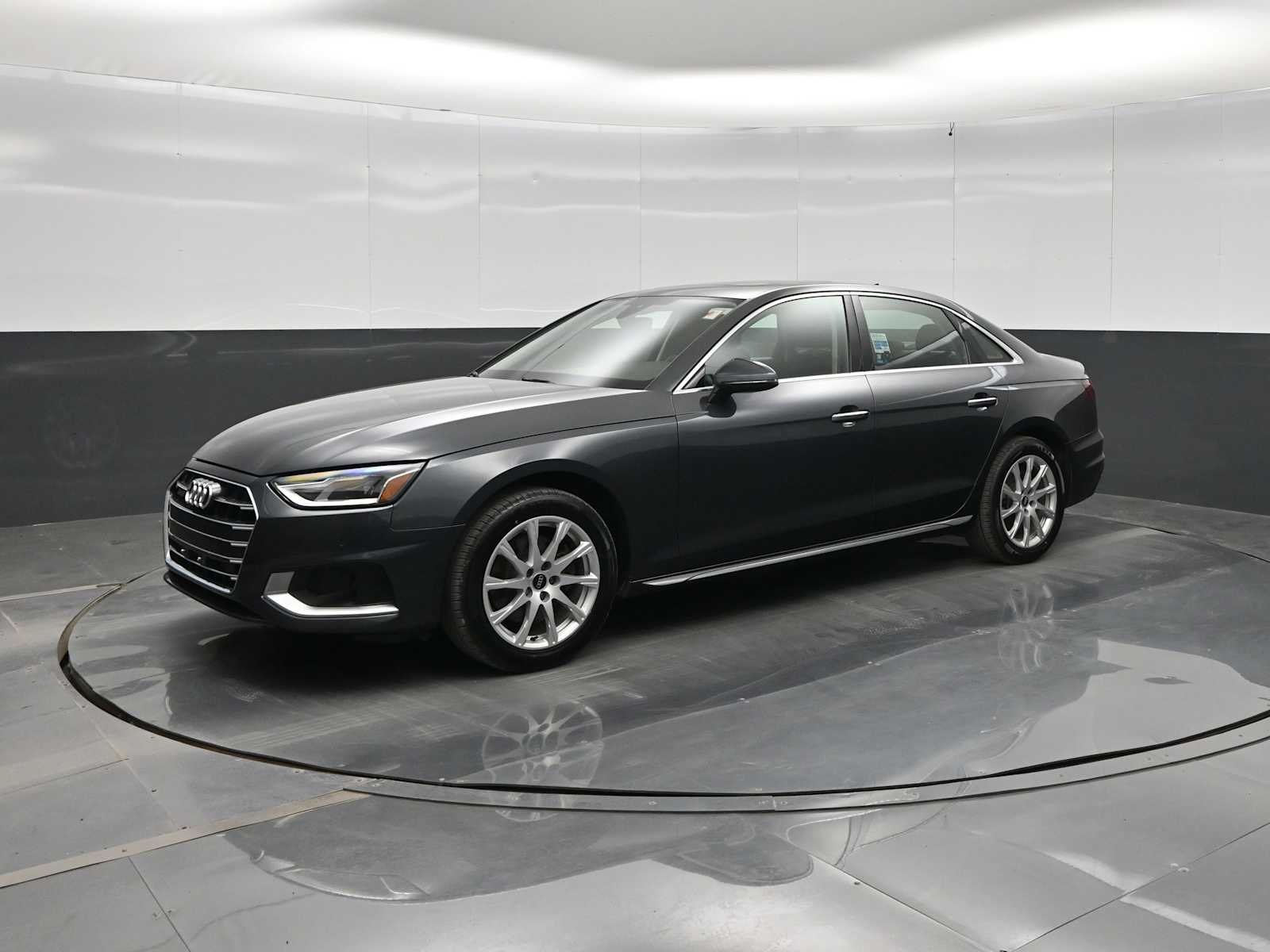 2021 Audi A4 Premium 40 TFSI quattro S tronic