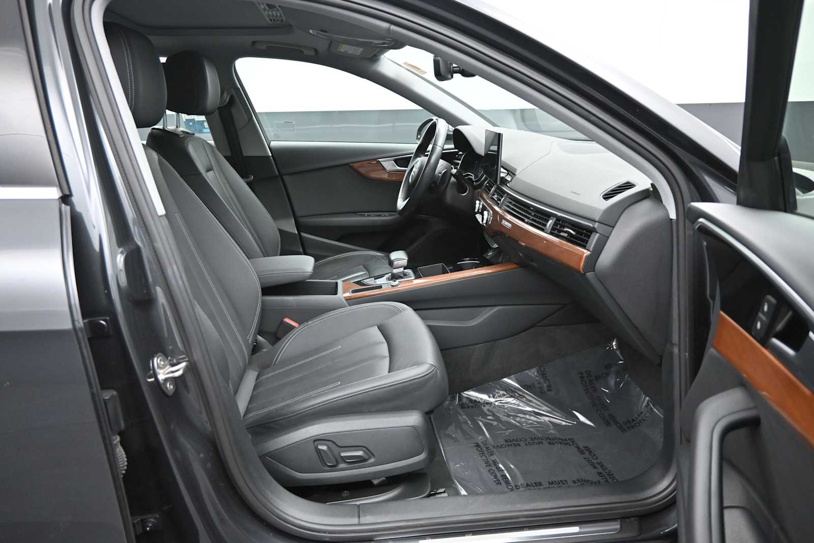 2021 Audi A4 Premium 40 TFSI quattro S tronic