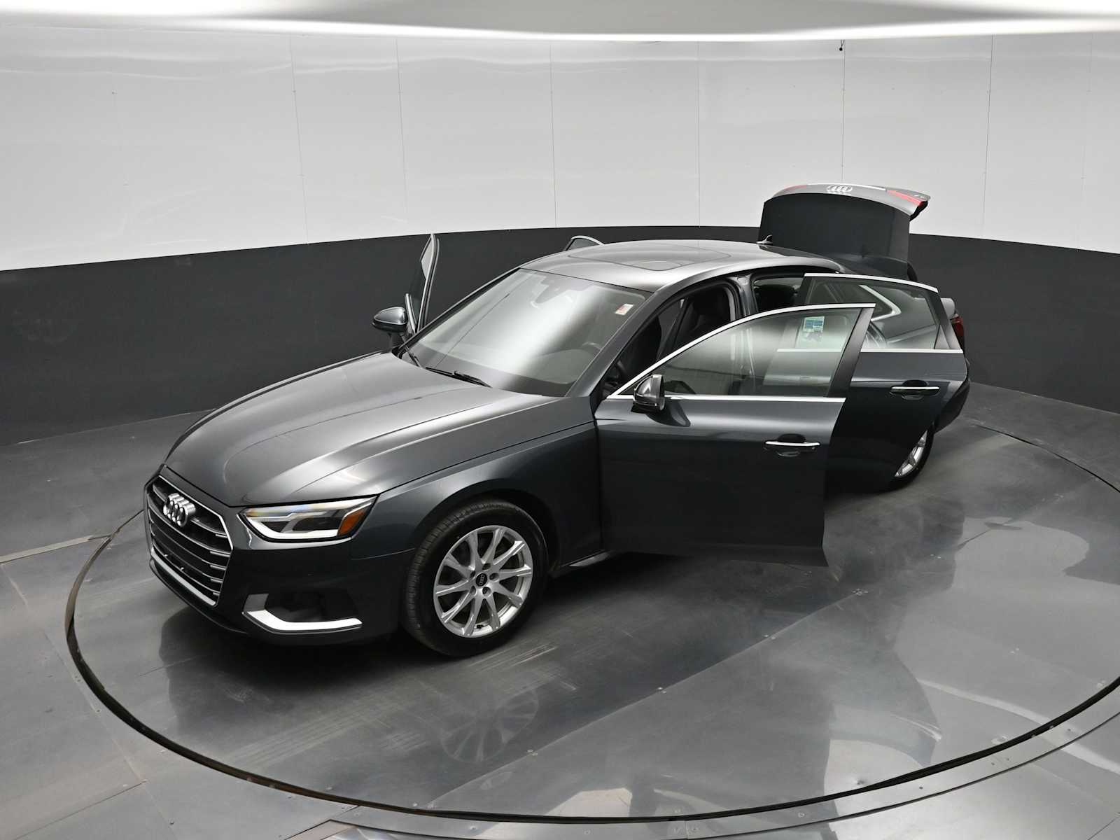 2021 Audi A4 Premium 40 TFSI quattro S tronic
