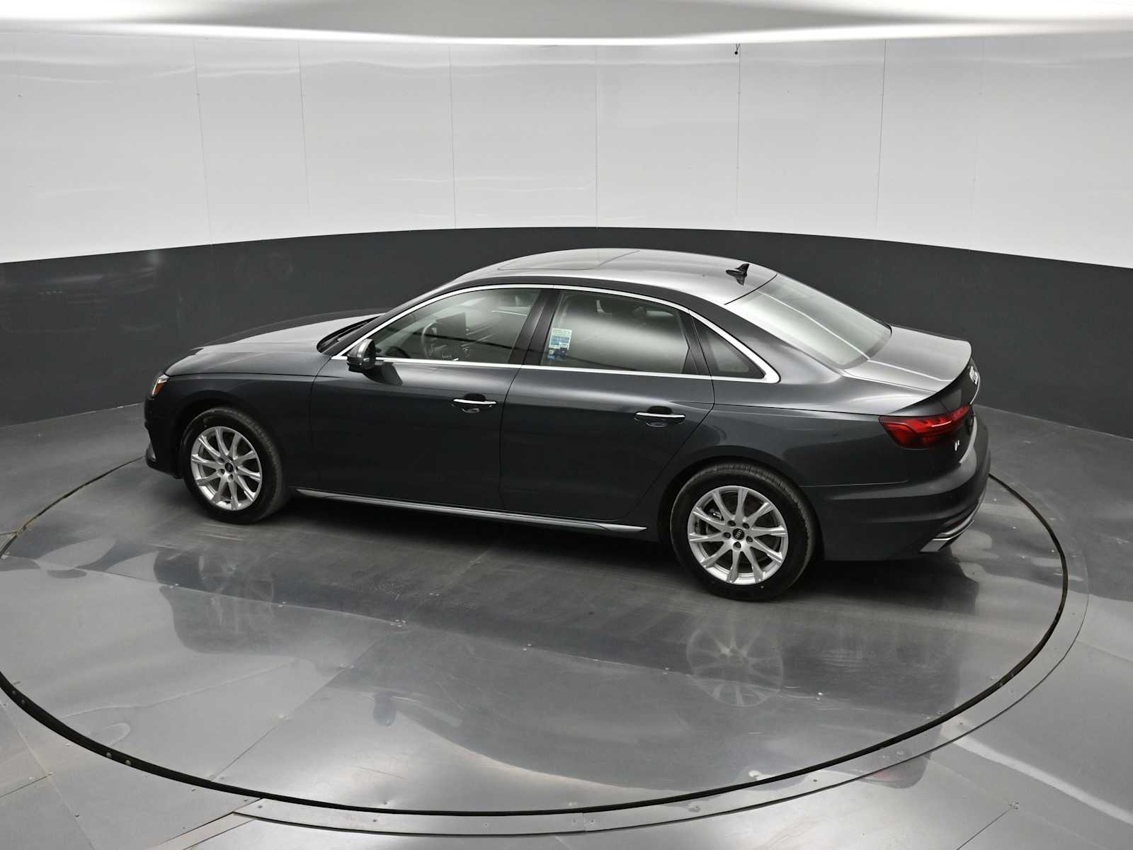 2021 Audi A4 Premium 40 TFSI quattro S tronic