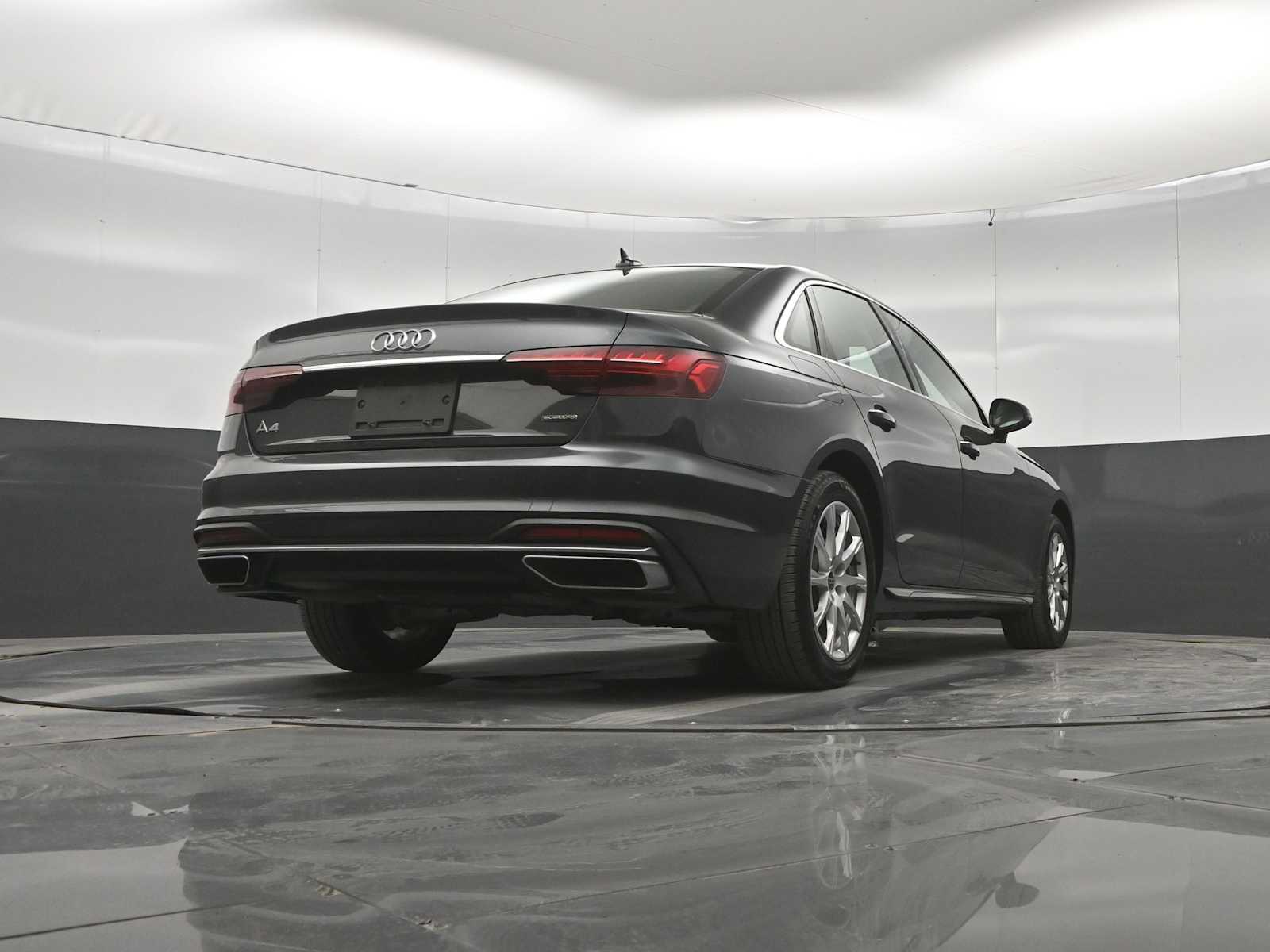 2021 Audi A4 Premium 40 TFSI quattro S tronic