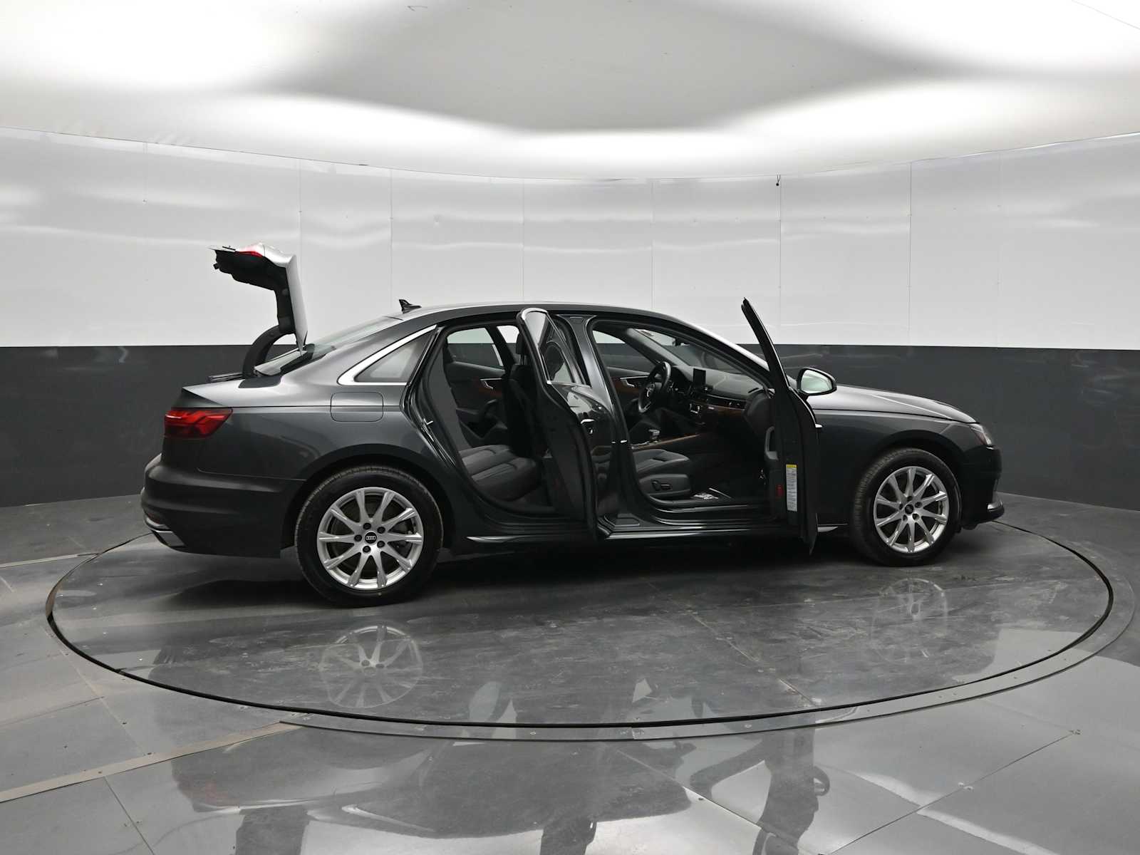 2021 Audi A4 Premium 40 TFSI quattro S tronic