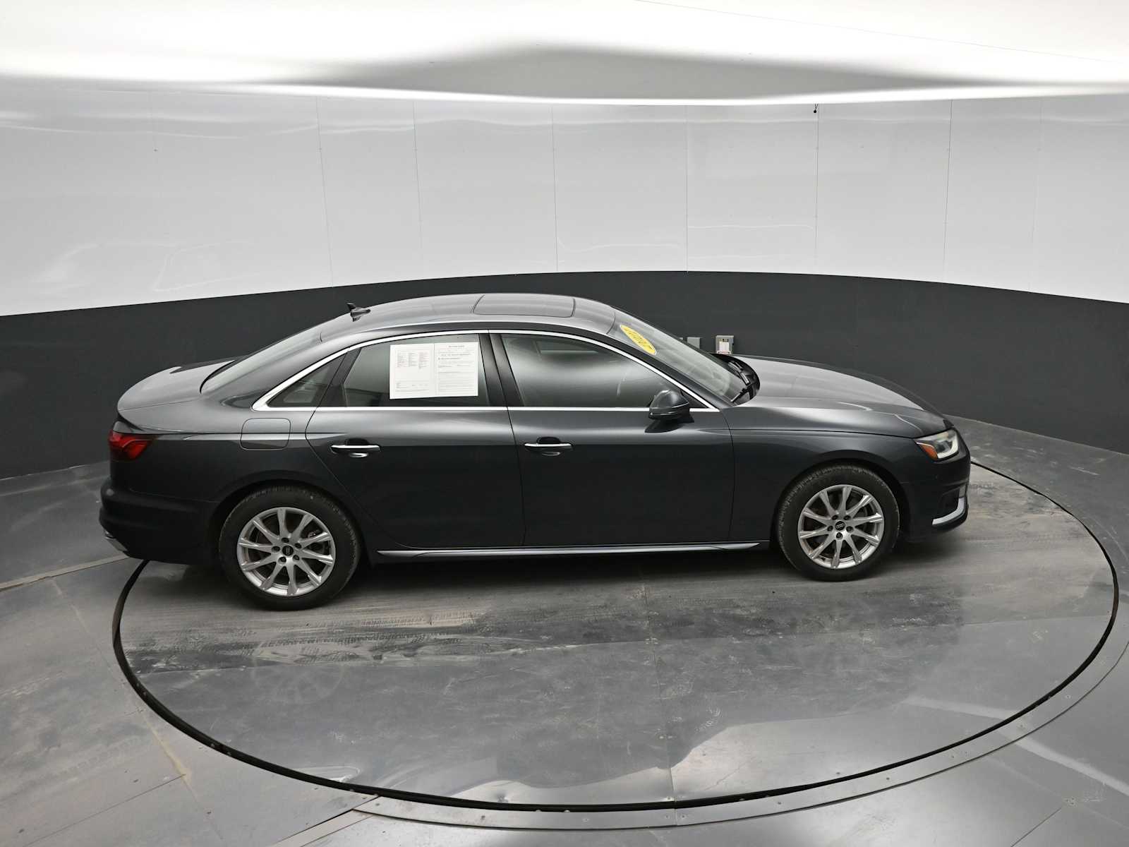 2021 Audi A4 Premium 40 TFSI quattro S tronic