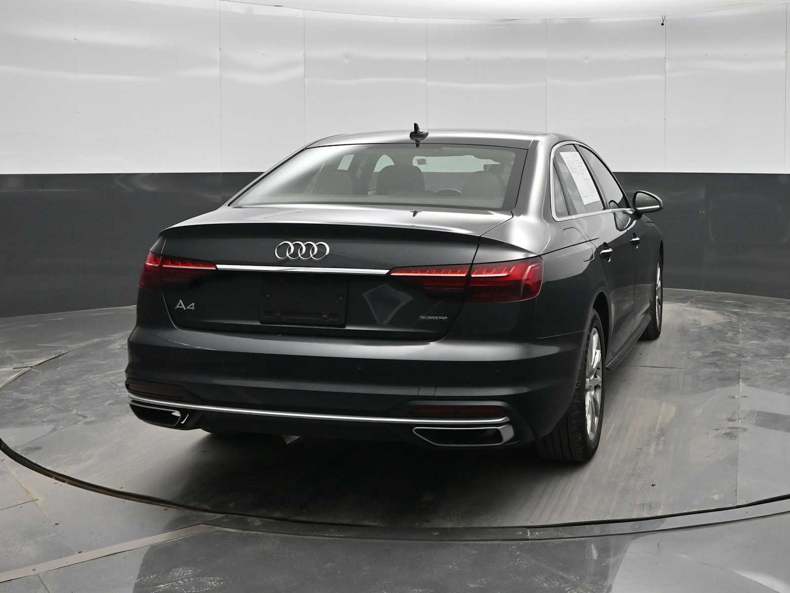 2021 Audi A4 Premium 40 TFSI quattro S tronic