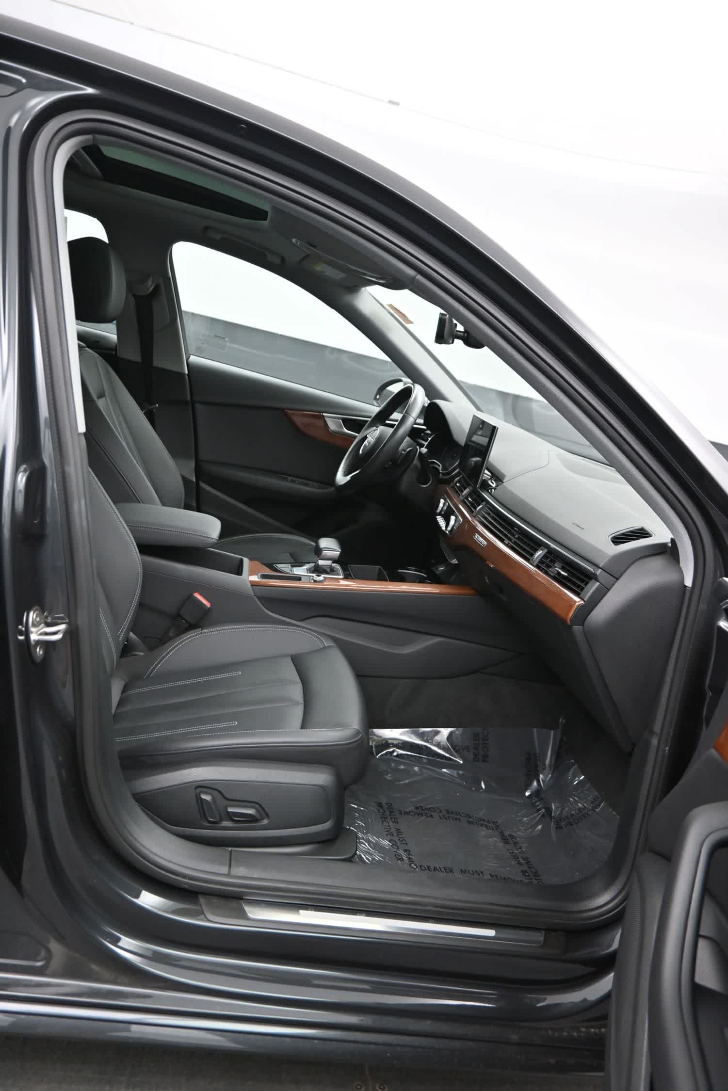 2021 Audi A4 Premium 40 TFSI quattro S tronic