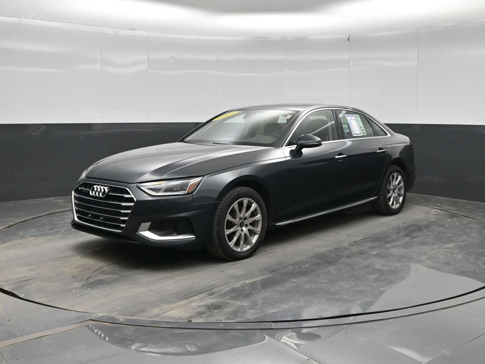 2021 Audi A4 Premium 40 TFSI quattro S tronic