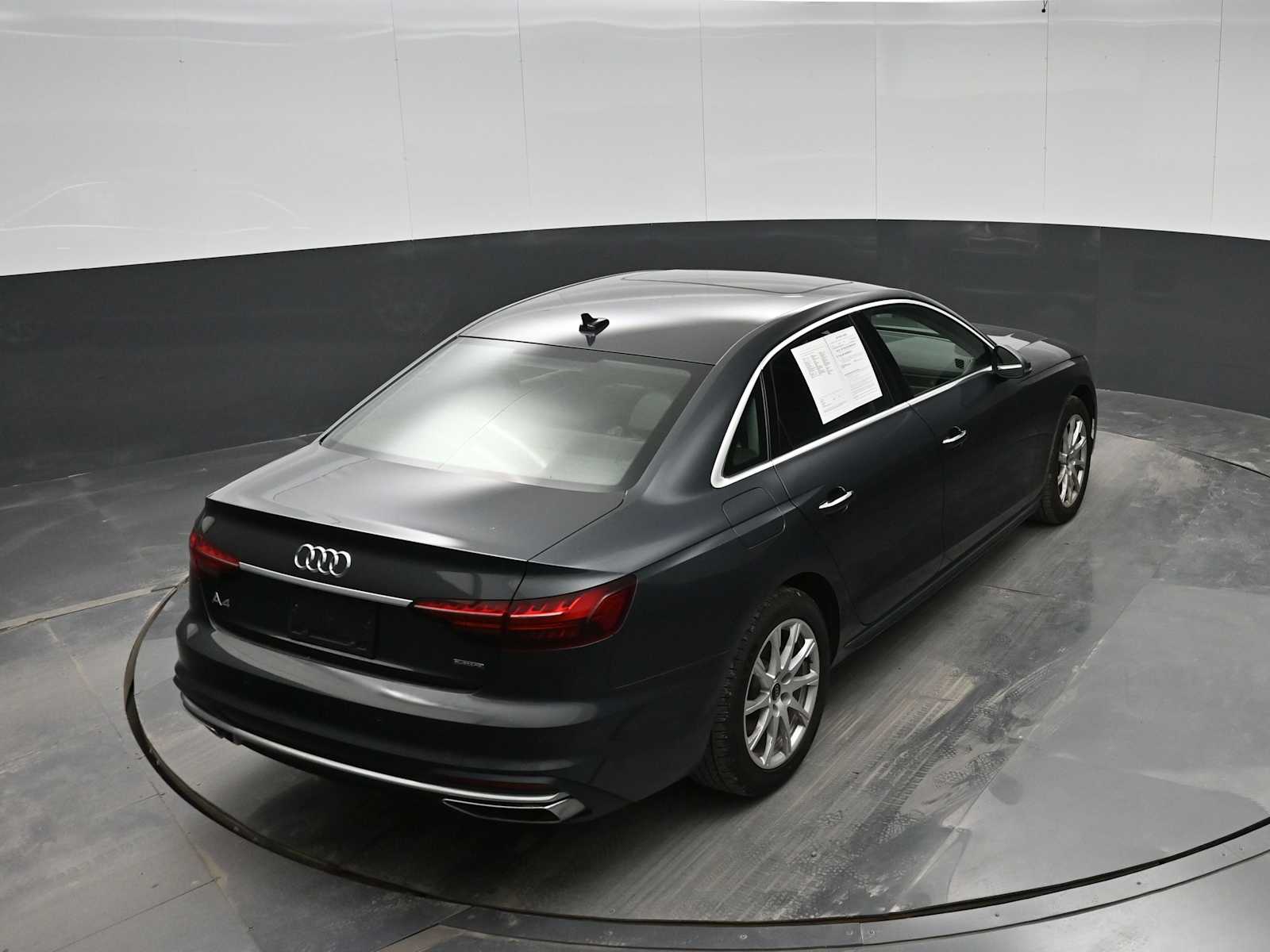 2021 Audi A4 Premium 40 TFSI quattro S tronic