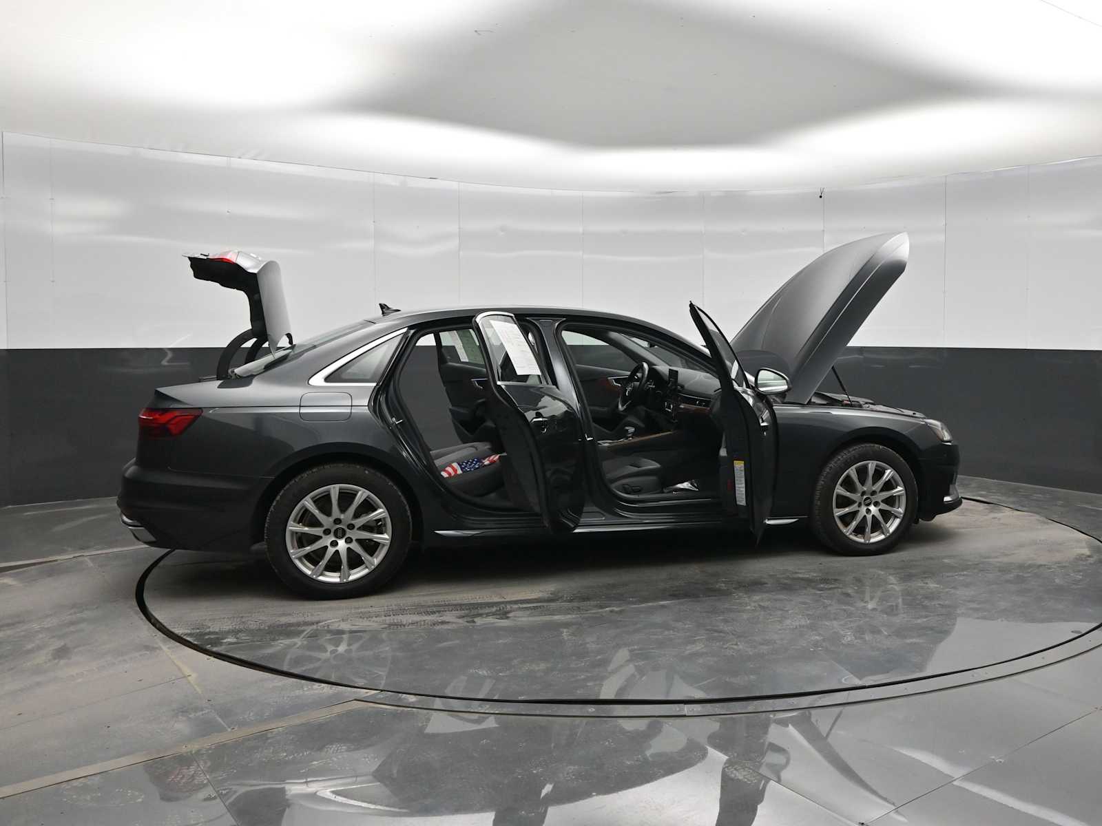 2021 Audi A4 Premium 40 TFSI quattro S tronic