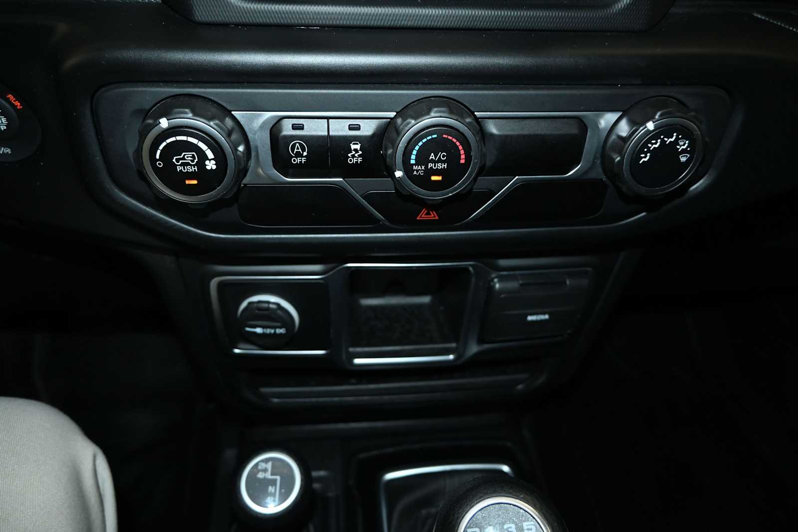2020 Jeep Wrangler Sport
