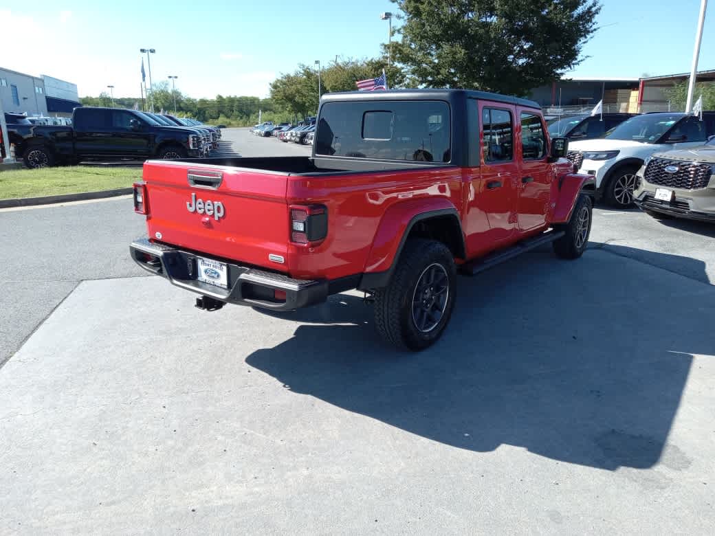 2022 Jeep Gladiator Overland