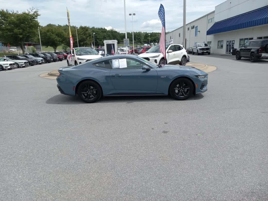 2024 Ford Mustang GT Fastback
