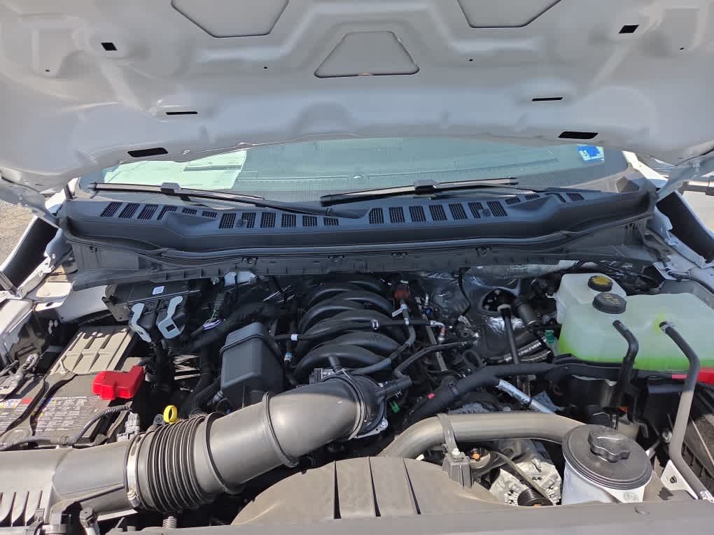 2025 Ford F-350 Chassis XL