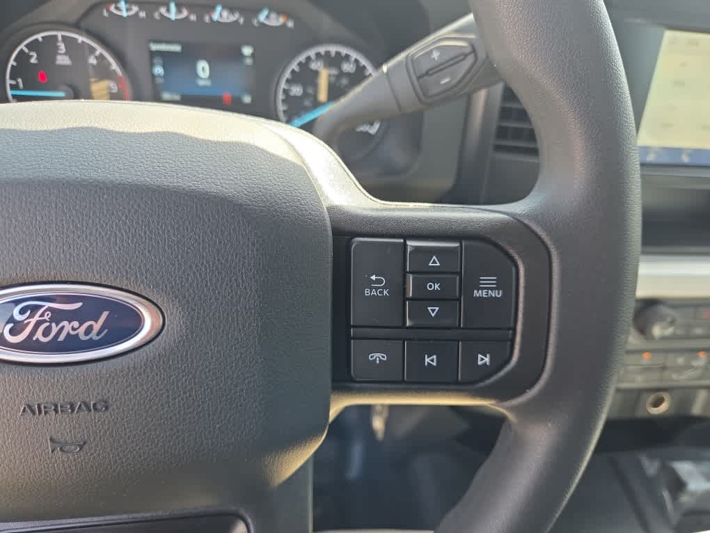 2025 Ford F-350 Chassis XL