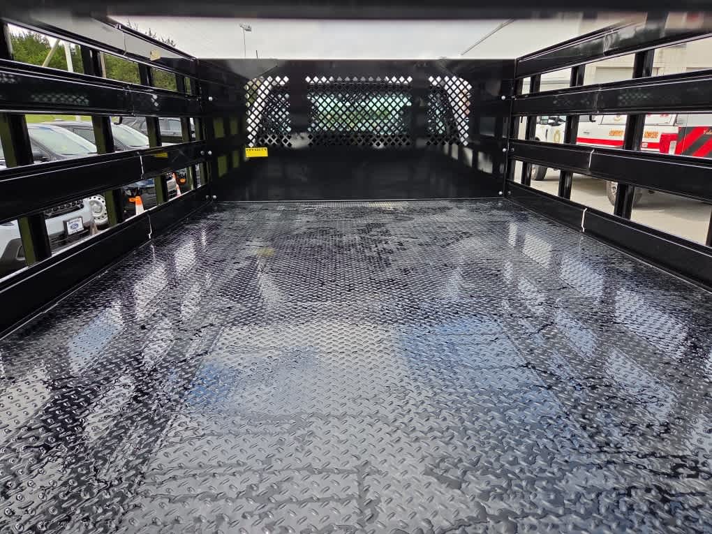 2025 Ford F-350 Chassis XL