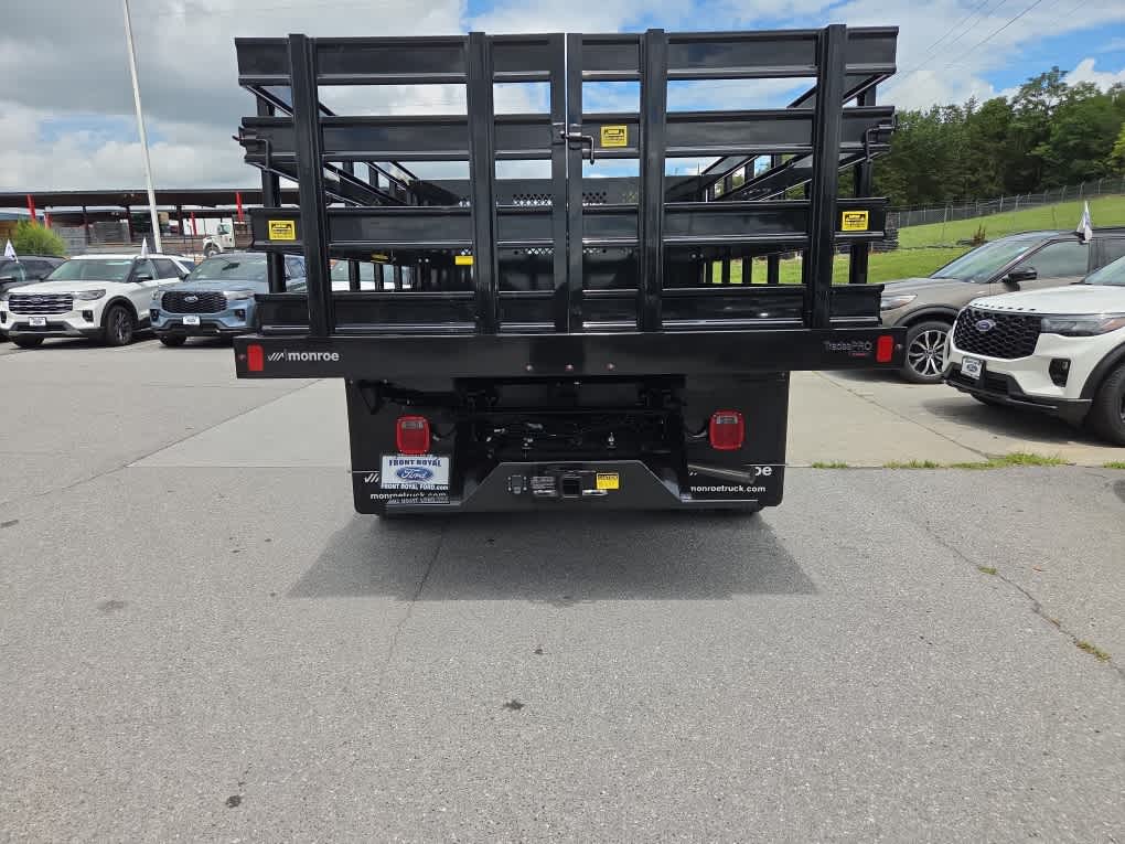 2025 Ford F-350 Chassis XL