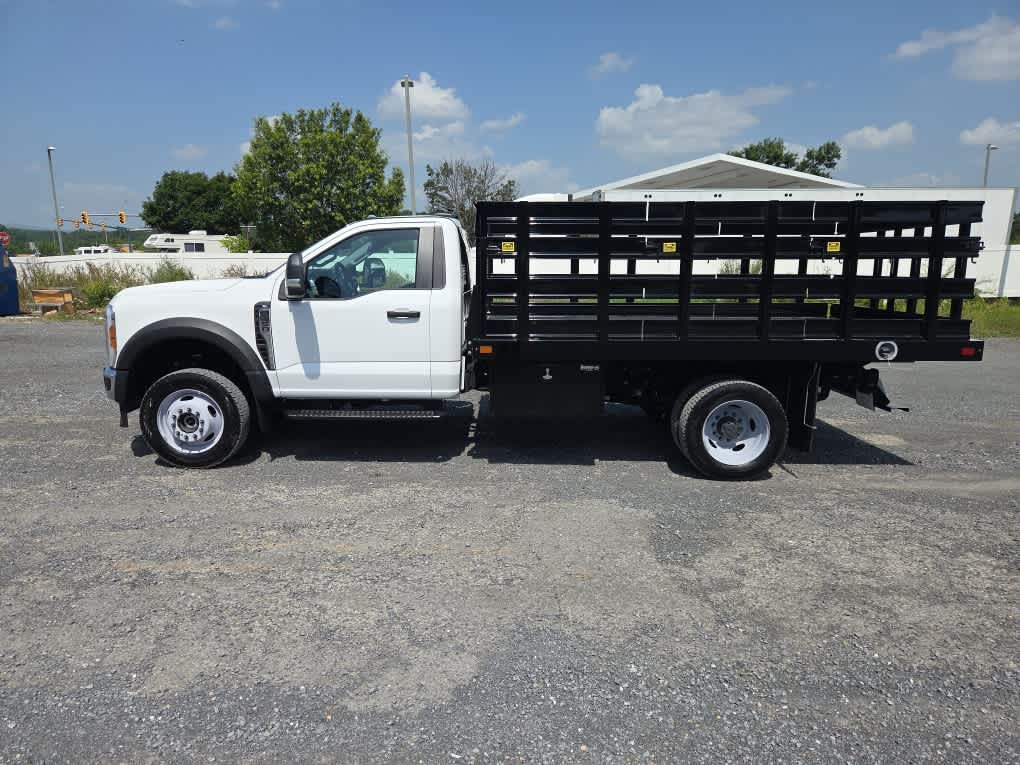 2025 Ford F-450 Chassis XL
