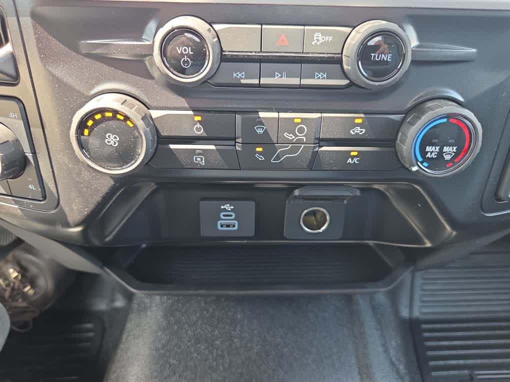 2025 Ford F-450 Chassis XL