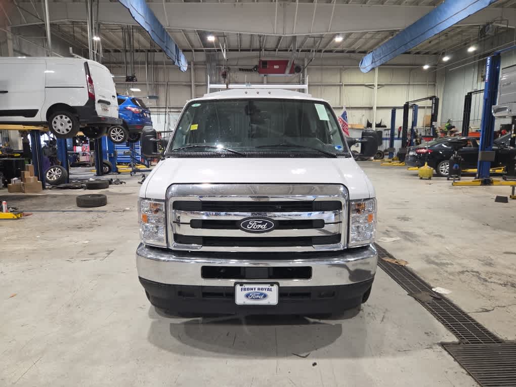2026 Ford E-350 Cutaway 