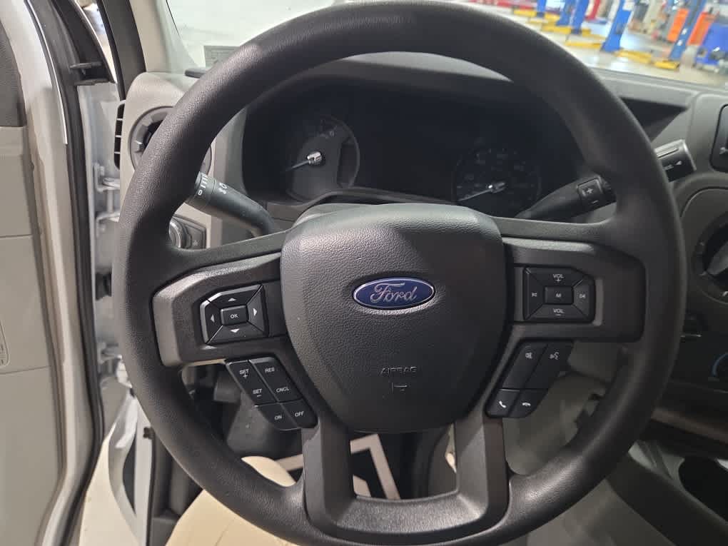 2026 Ford E-350 Cutaway 