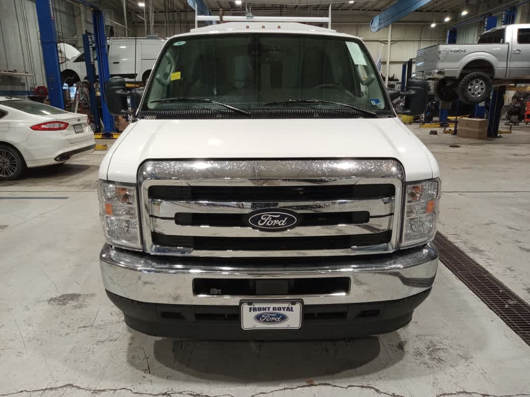 2026 Ford E-350 Cutaway 