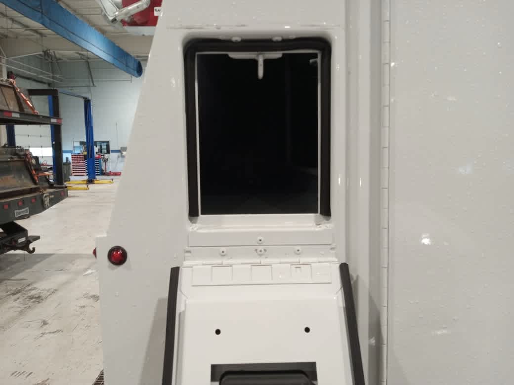 2026 Ford E-350 Cutaway 